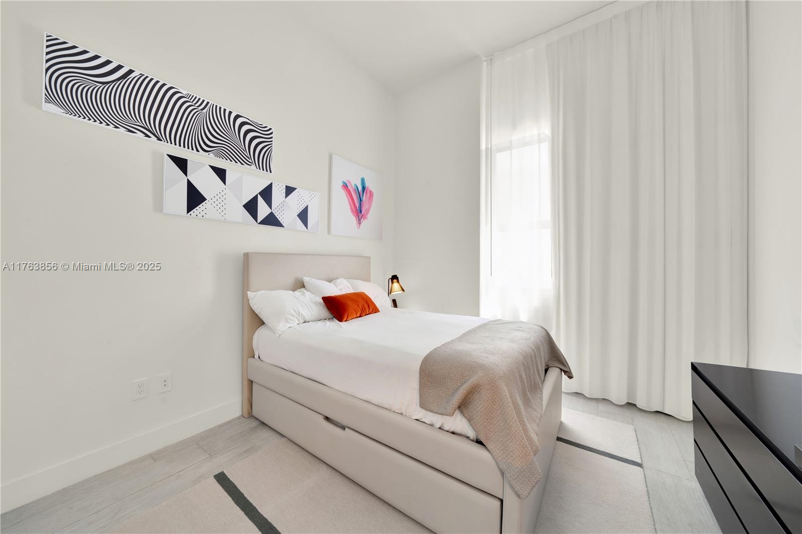 4010 S Ocean Dr R309