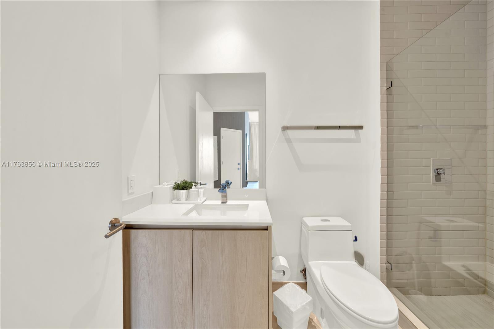 4010 S Ocean Dr R309