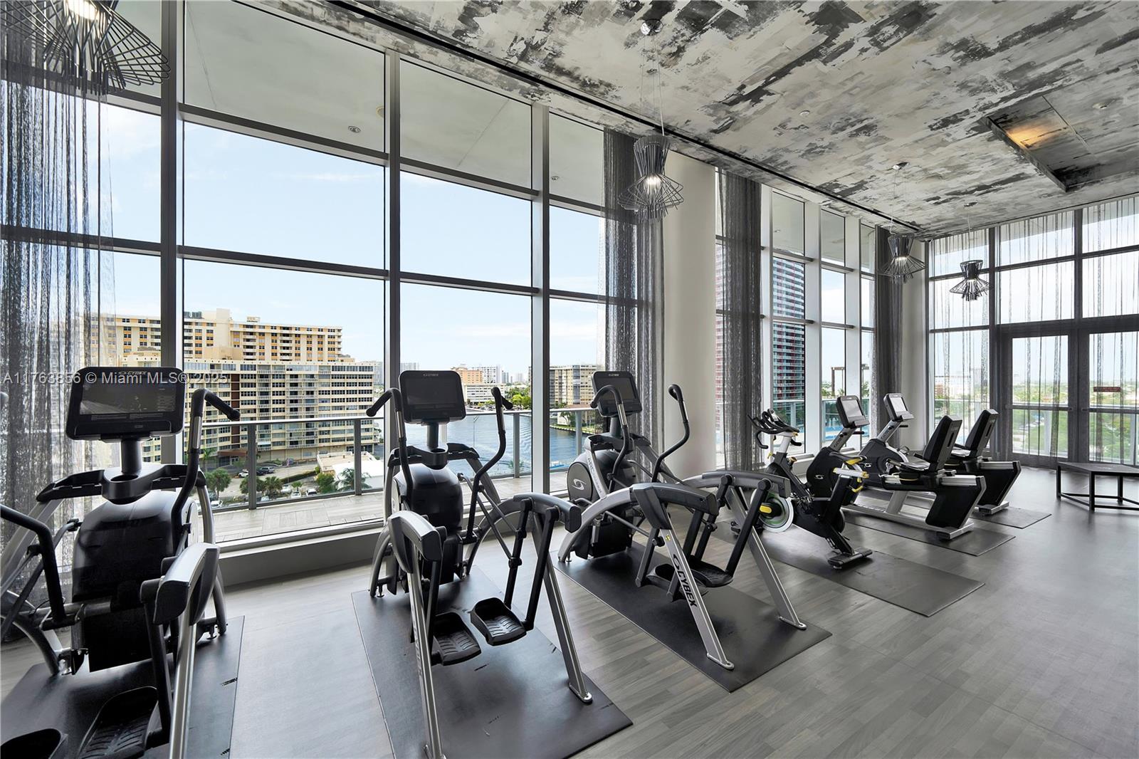 4010 S Ocean Dr R309