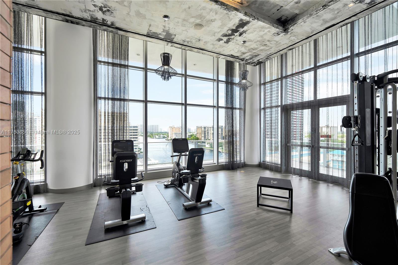 4010 S Ocean Dr R309