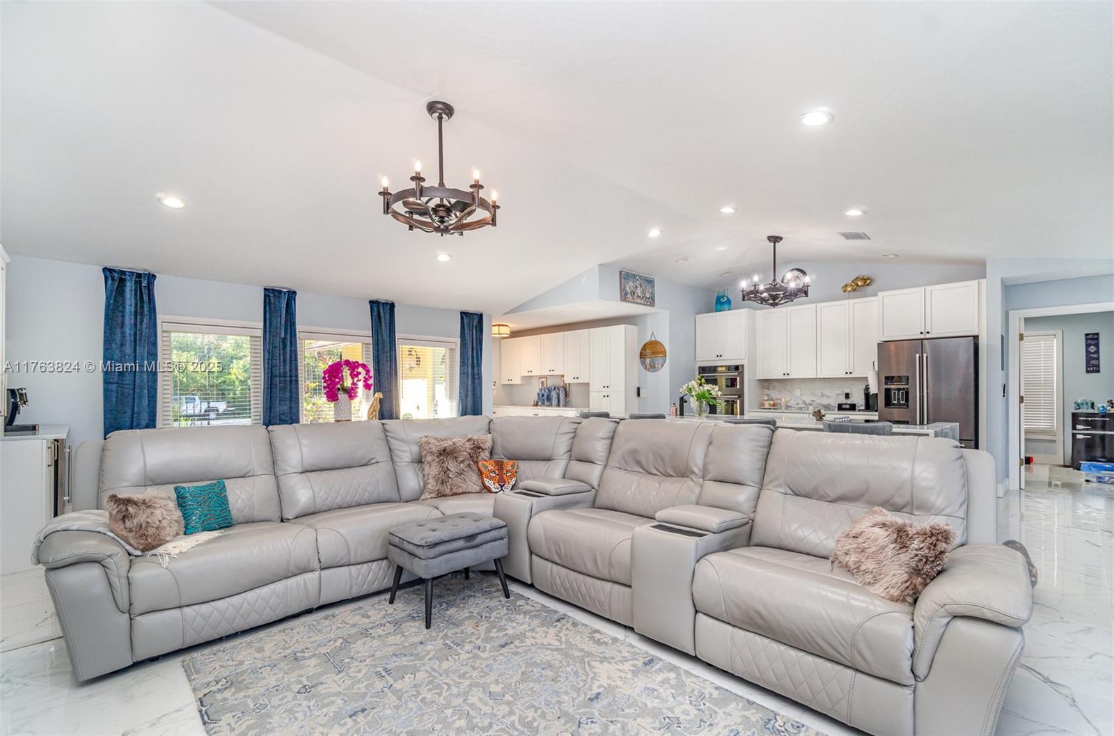 4628 Little River Ln, Fort Myers, Florida image 4
