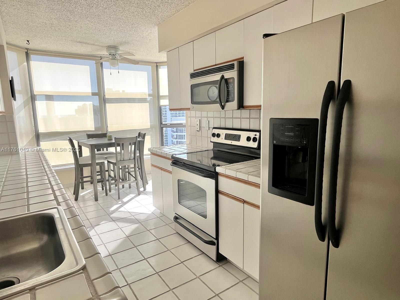 3530 Mystic Pointe Dr #2210, Aventura FL 33180