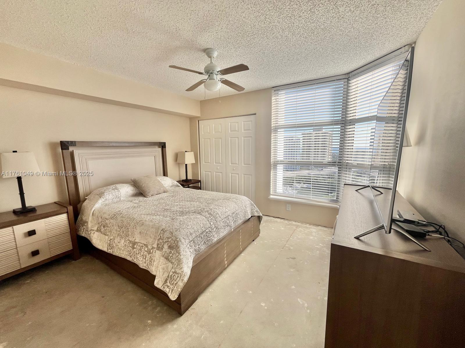 3530 Mystic Pointe Dr #2210, Aventura, Florida image 12