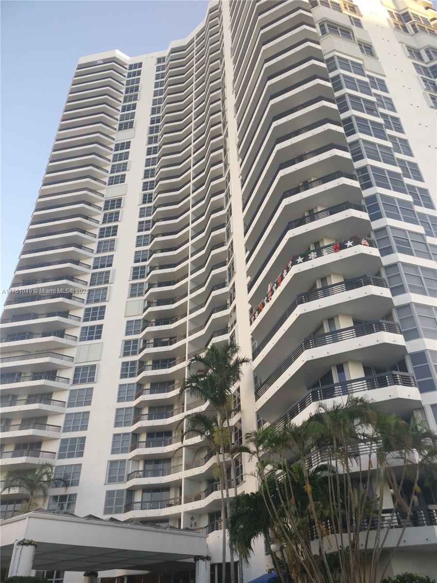 3530 Mystic Pointe Dr #2210, Aventura FL 33180
