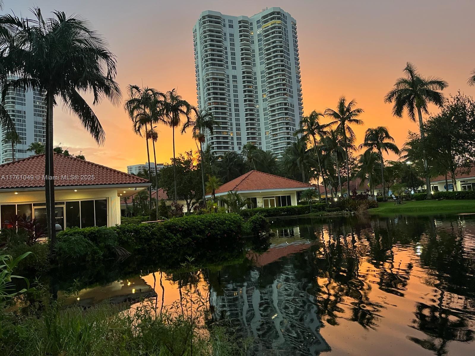 3530 Mystic Pointe Dr #2210, Aventura FL 33180