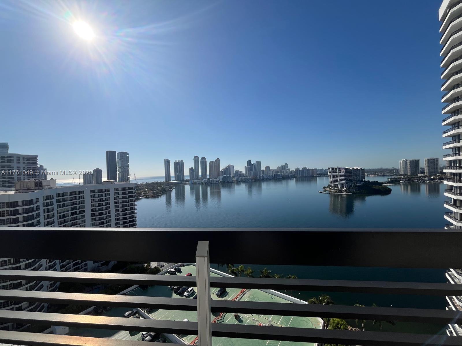 3530 Mystic Pointe Dr #2210, Aventura, Florida image 6