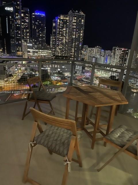 350 S Miami Ave #2404, Miami FL 33130