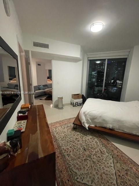 350 S Miami Ave #2404, Miami FL 33130