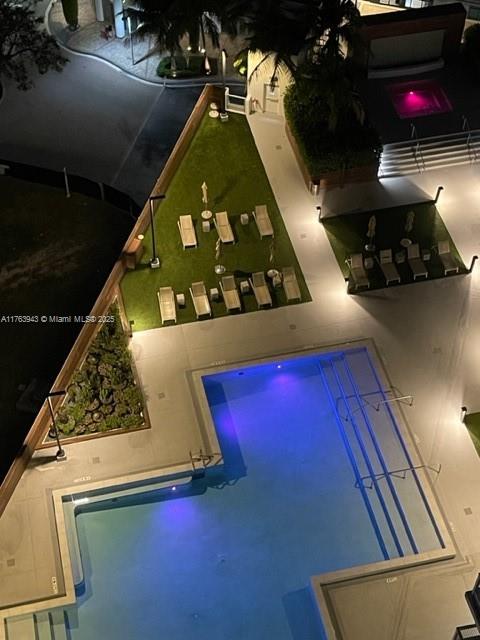 350 S Miami Ave #2404, Miami FL 33130