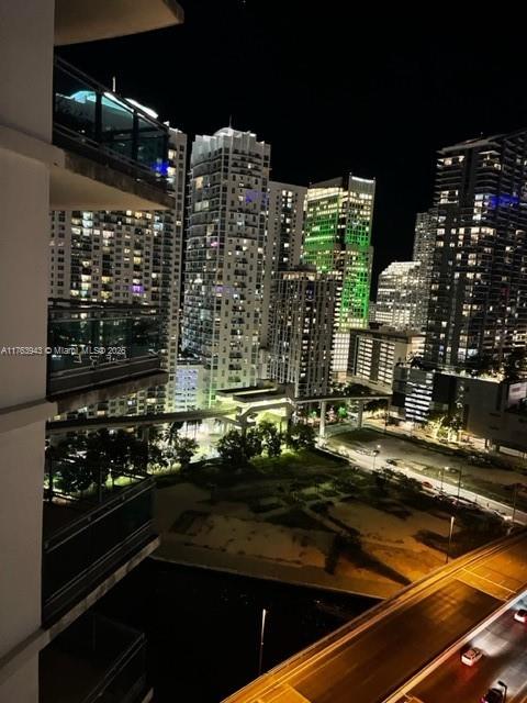 350 S Miami Ave #2404, Miami FL 33130
