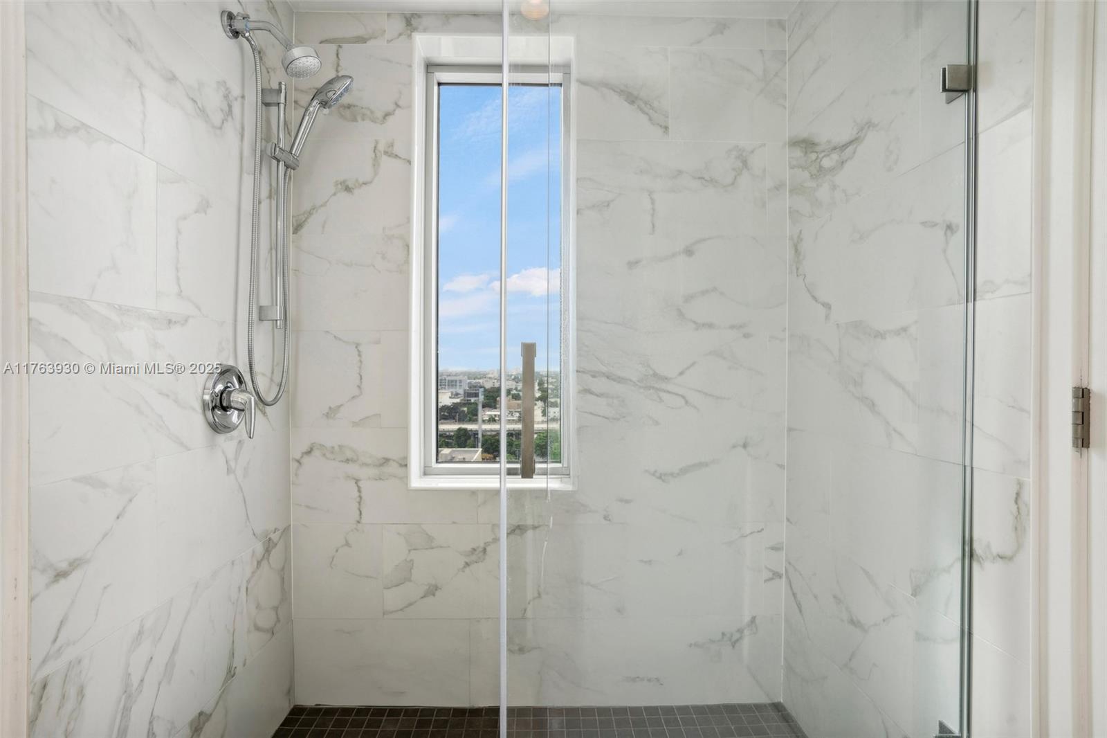 Listing Photo 24