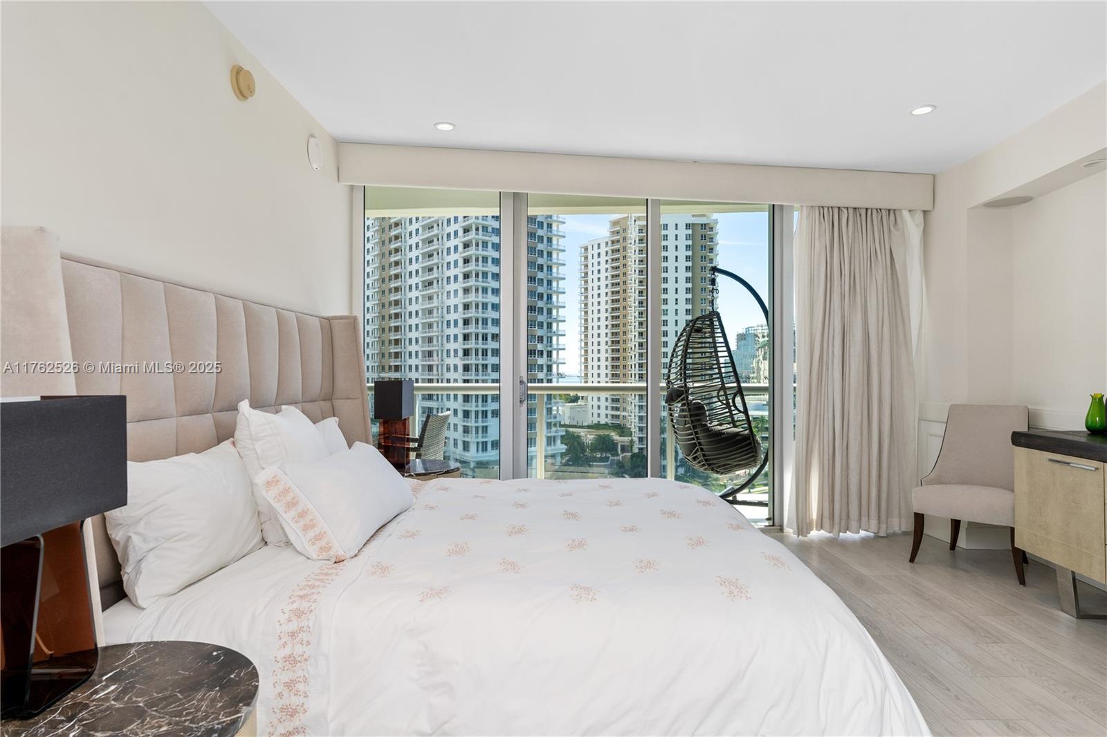 495 Brickell Ave #BY1006, Miami FL 33131