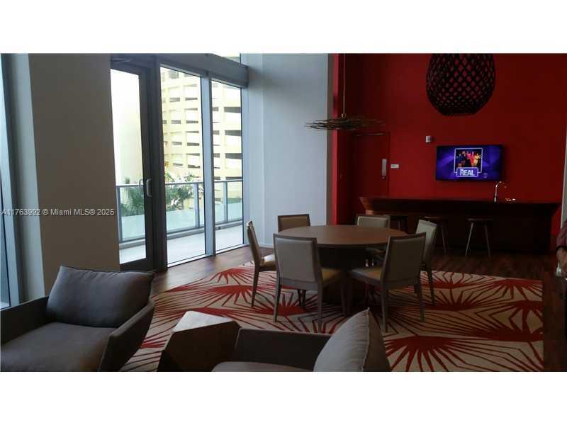 1300 Brickell Bay Dr #2603, Miami FL 33131