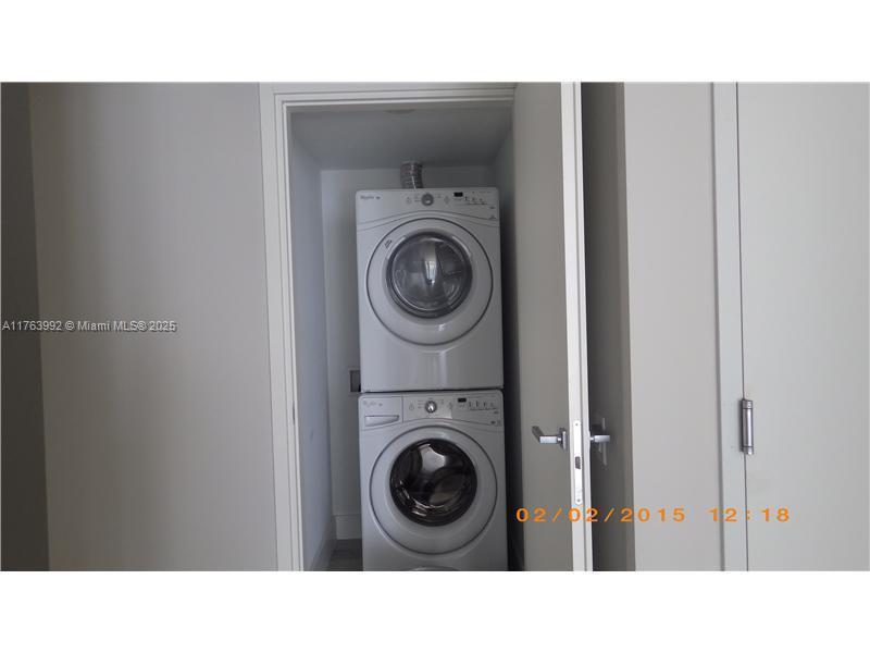 1300 Brickell Bay Dr #2603, Miami FL 33131