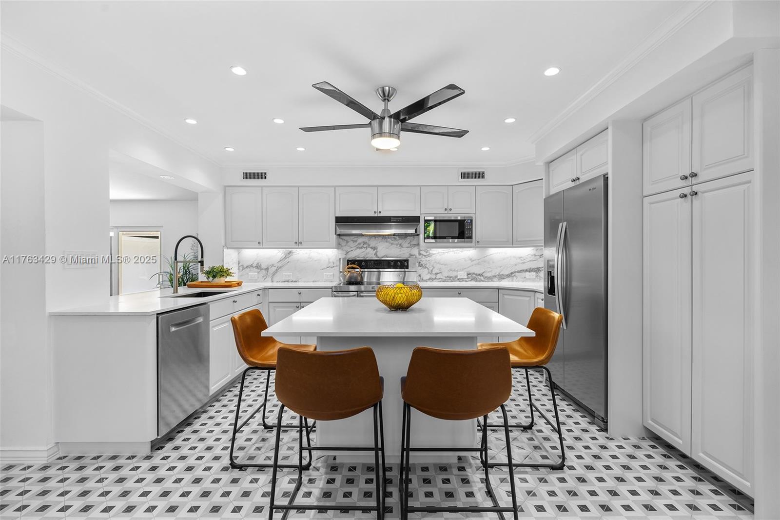 390 NE 93 St, Miami Shores, Florida image 7
