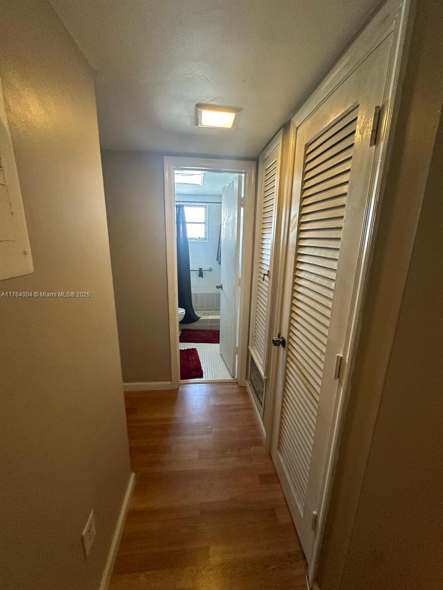2101 NE 68th St #204, Fort Lauderdale, Florida image 16