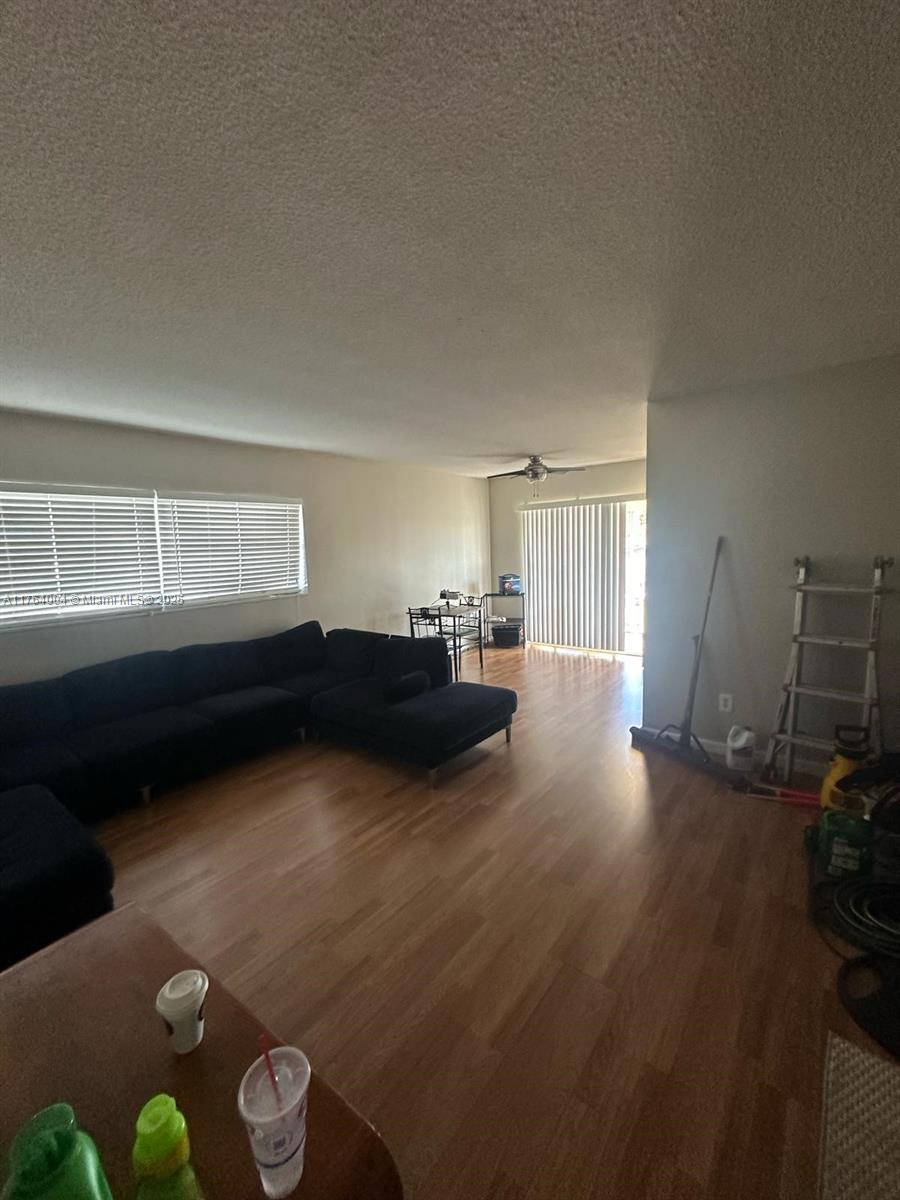 2101 NE 68th St #204, Fort Lauderdale, Florida image 7