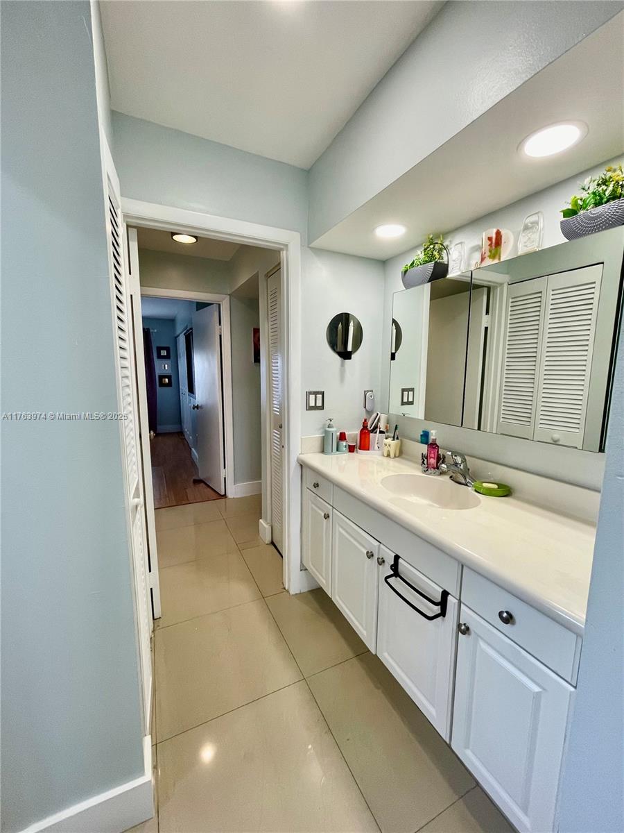 1744 NW 71st Ave #117, Plantation, Florida image 25