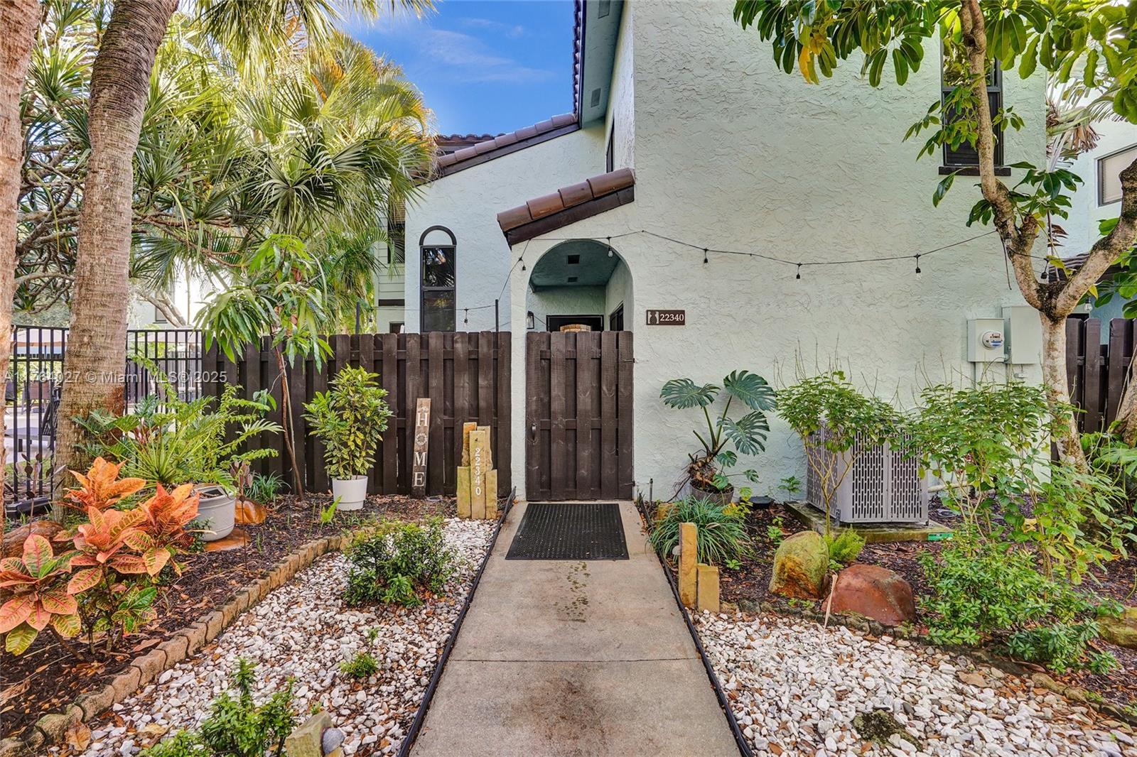 22340 Pineapple Walk Dr, Boca Raton, Florida image 2