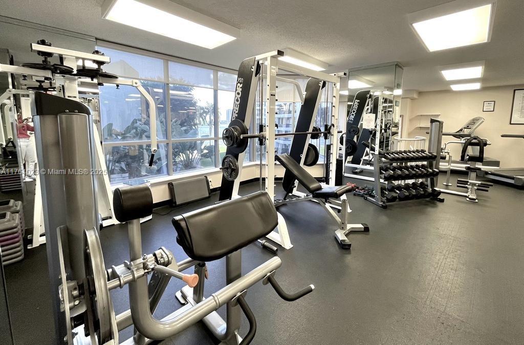 3530 Mystic Pointe Dr #2504, Aventura FL 33180