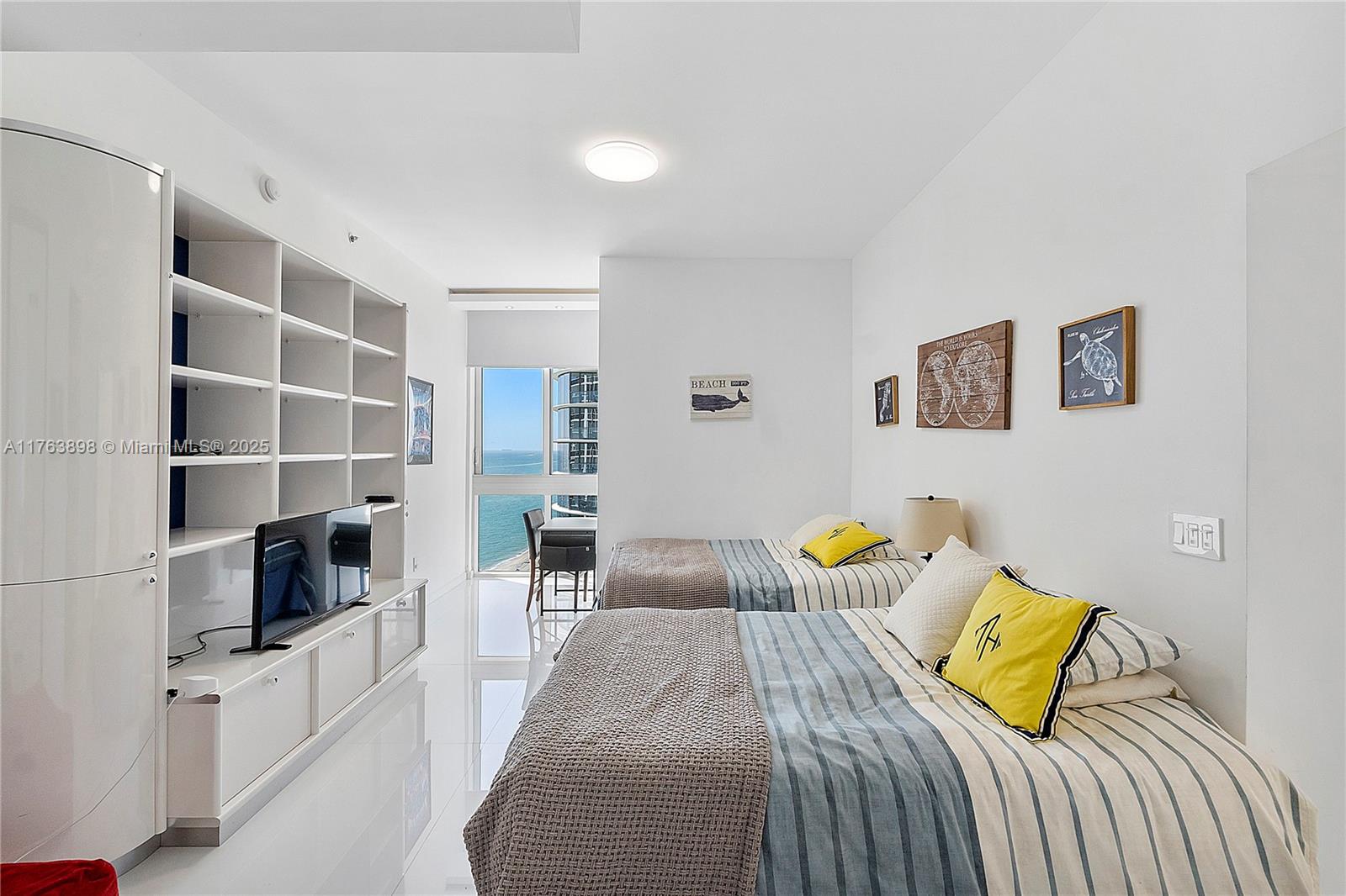 15811 Collins Ave #1601, Sunny Isles Beach FL 33160