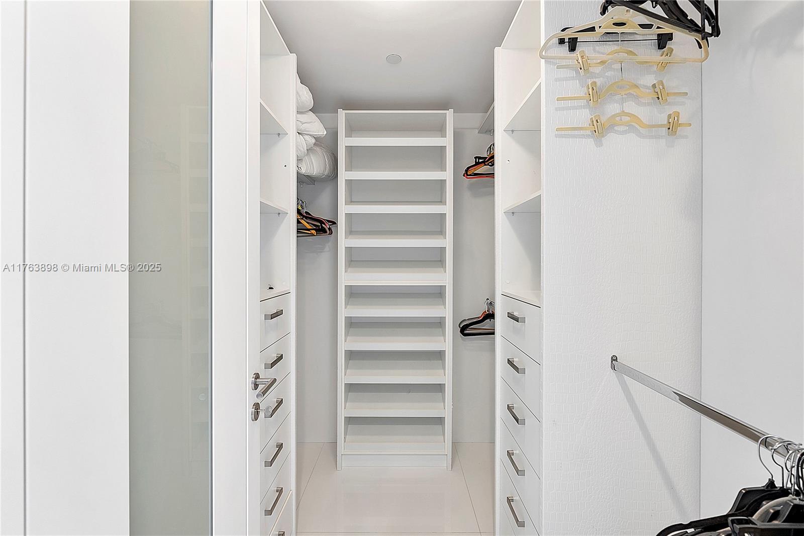 15811 Collins Ave #1601, Sunny Isles Beach FL 33160