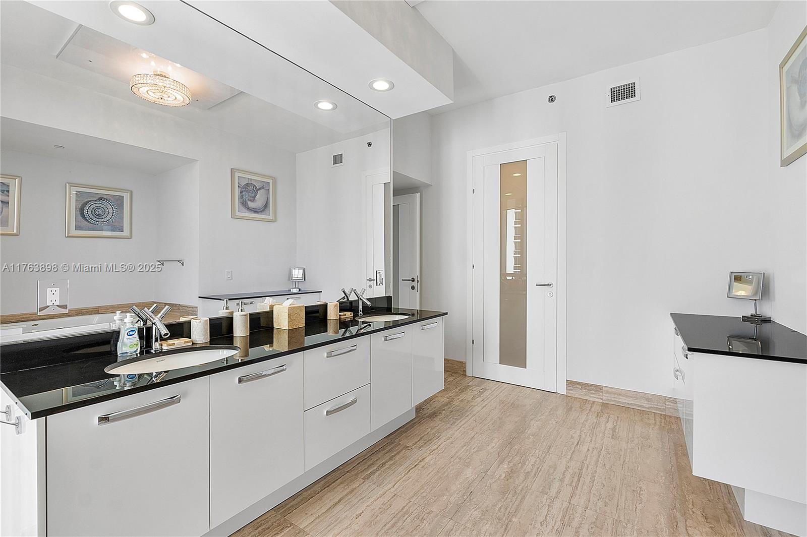 15811 Collins Ave #1601, Sunny Isles Beach FL 33160