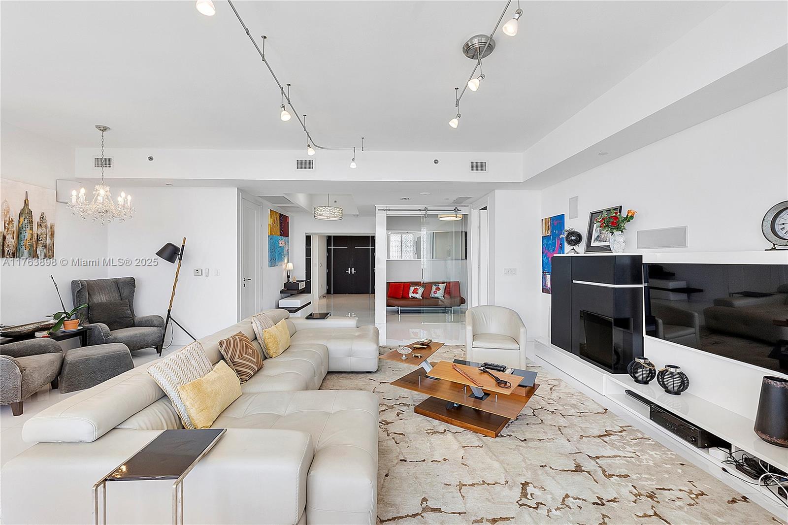 15811 Collins Ave #1601, Sunny Isles Beach FL 33160