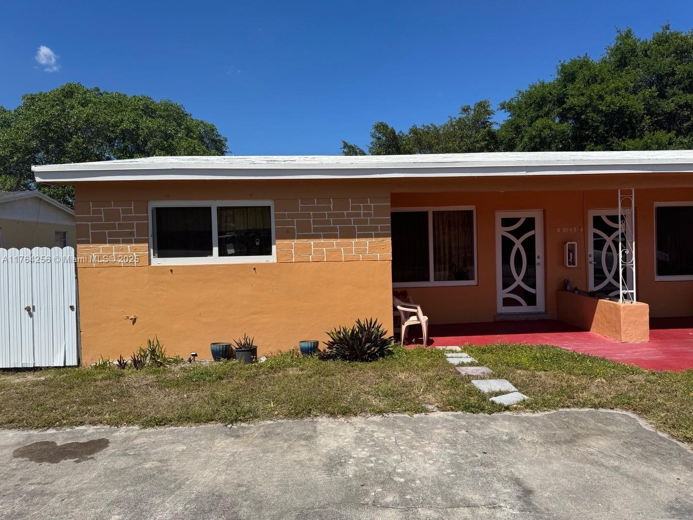 Residentialincome, West Park, Florida image 3