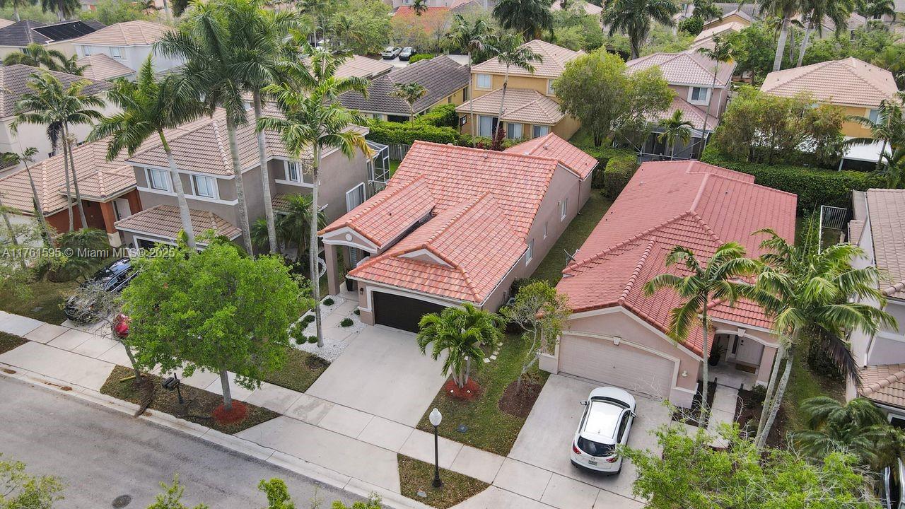 454 Silver Palm Way, Weston, Florida image 3