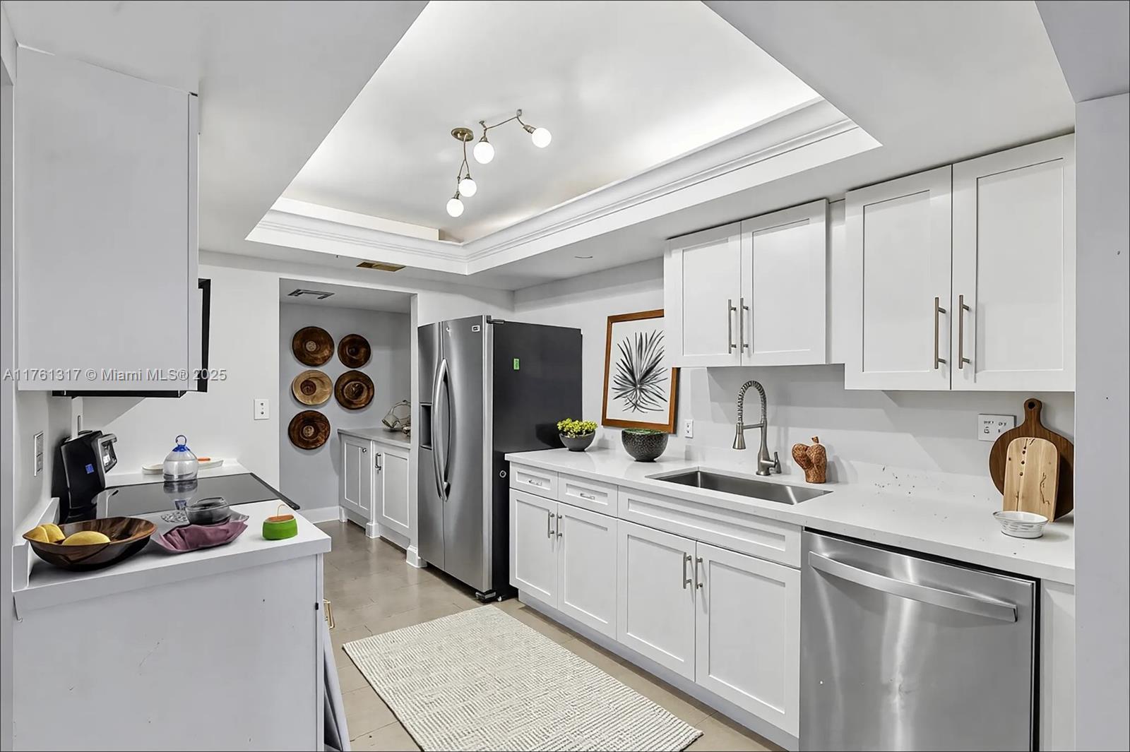 1041 N Hiatus Road, Pembroke Pines, Florida image 6