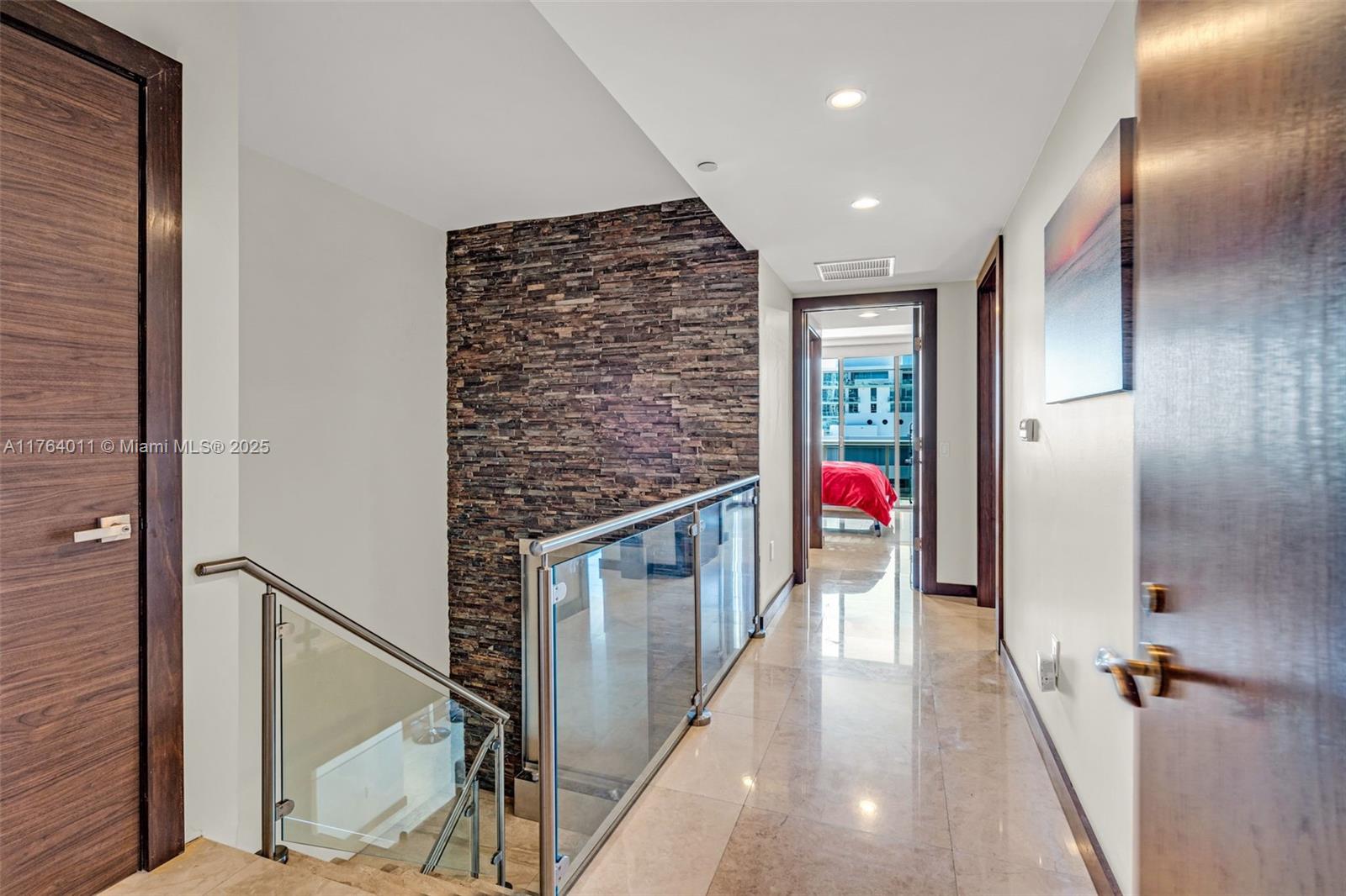 5875 Collins Ave #1704, Miami Beach, Florida image 14