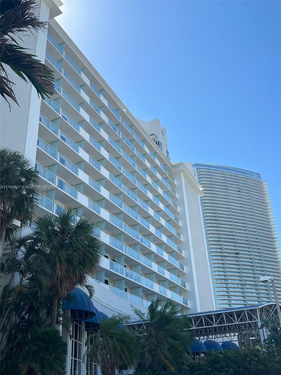 19201 Collins Ave #732, Sunny Isles Beach, Florida image 24