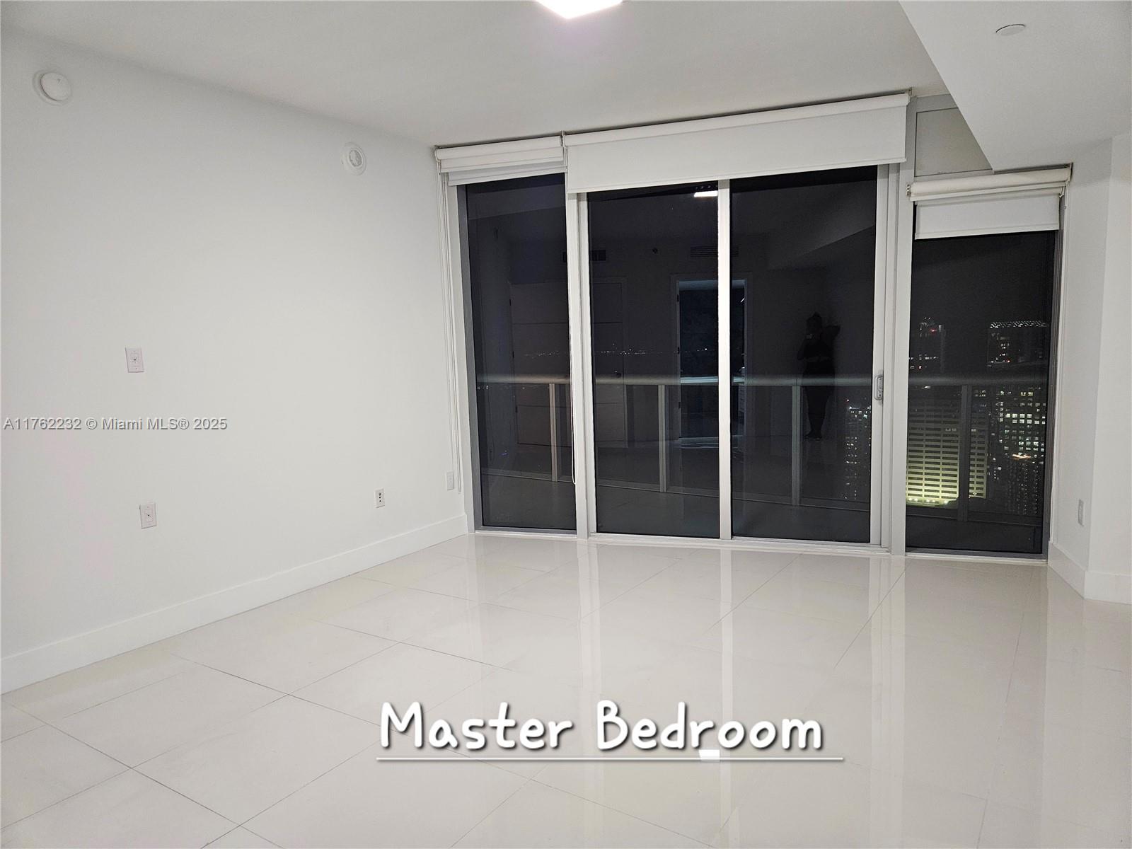 495 Brickell Ave #4907, Miami FL 33131