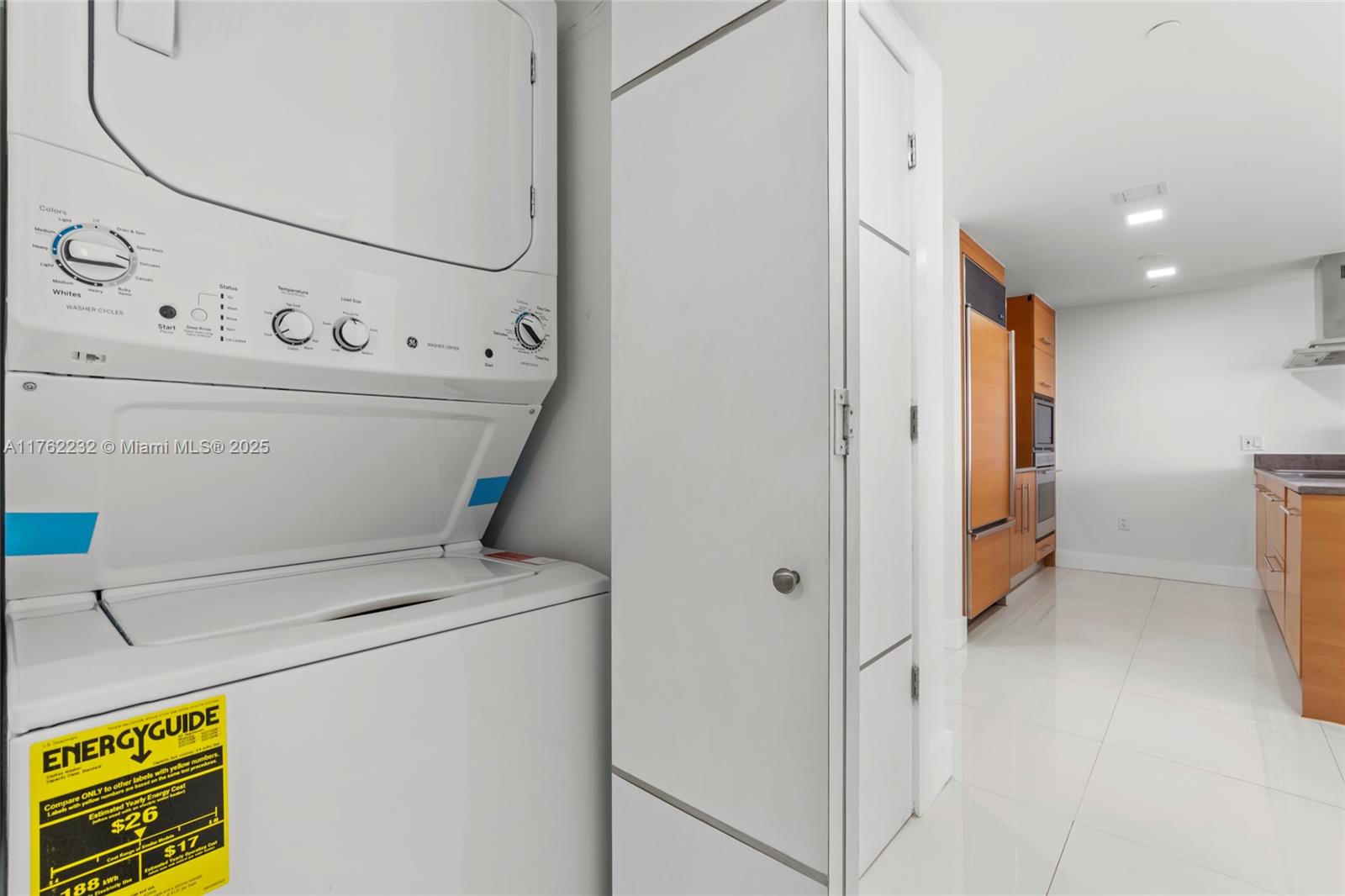 495 Brickell Ave #4907, Miami FL 33131