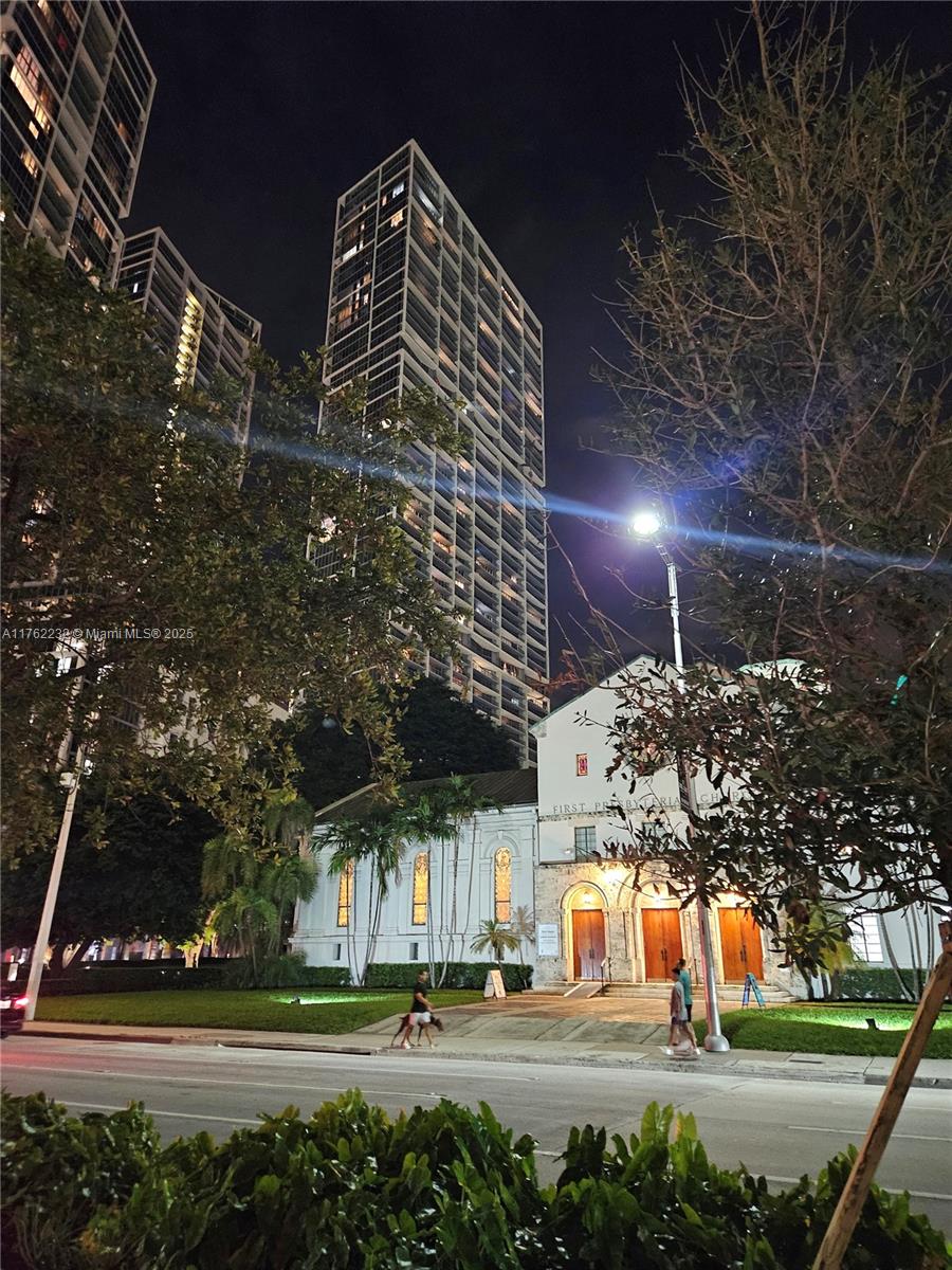 495 Brickell Ave #4907, Miami FL 33131