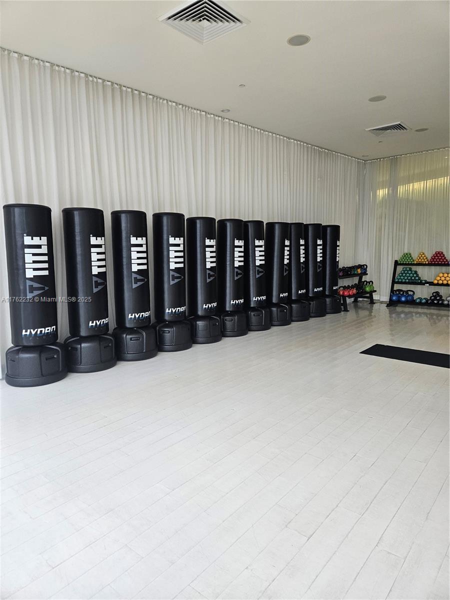 495 Brickell Ave #4907, Miami FL 33131