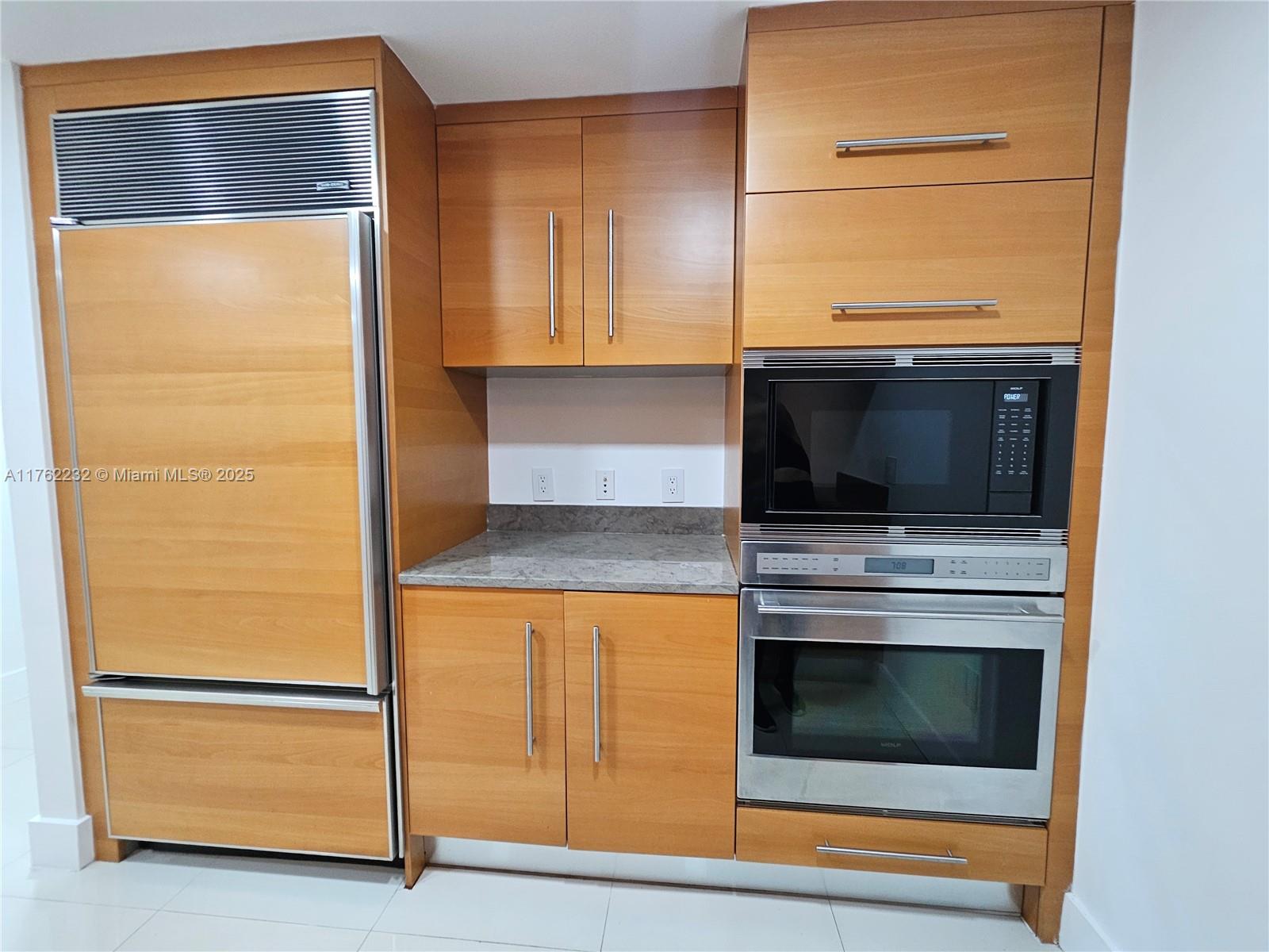 495 Brickell Ave #4907, Miami FL 33131