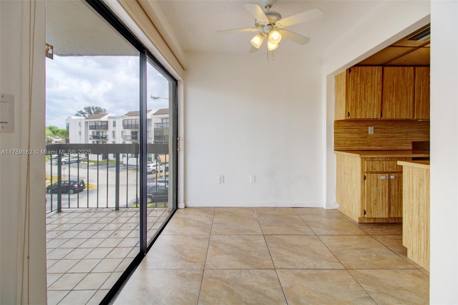 1300 SW 122nd Ave #310-2, Miami, Florida image 5