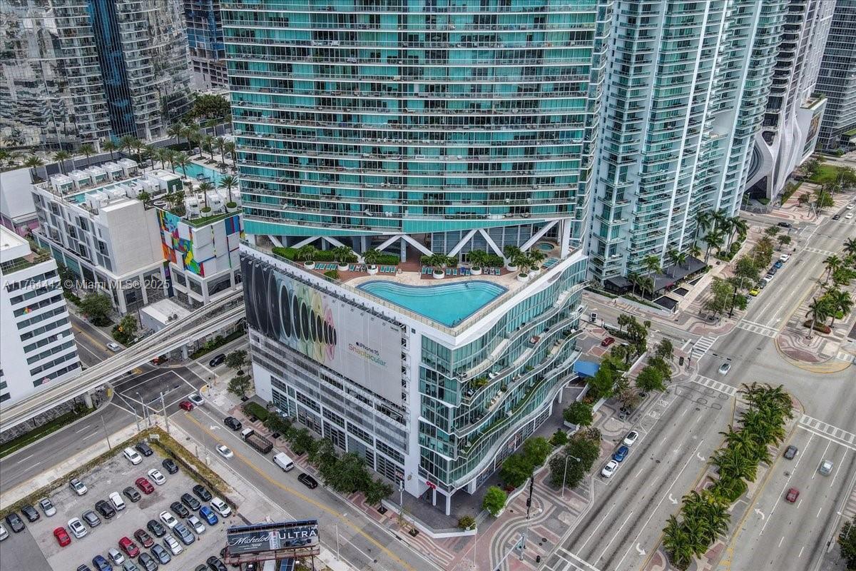 888 Biscayne Blvd #3504, Miami FL 33132