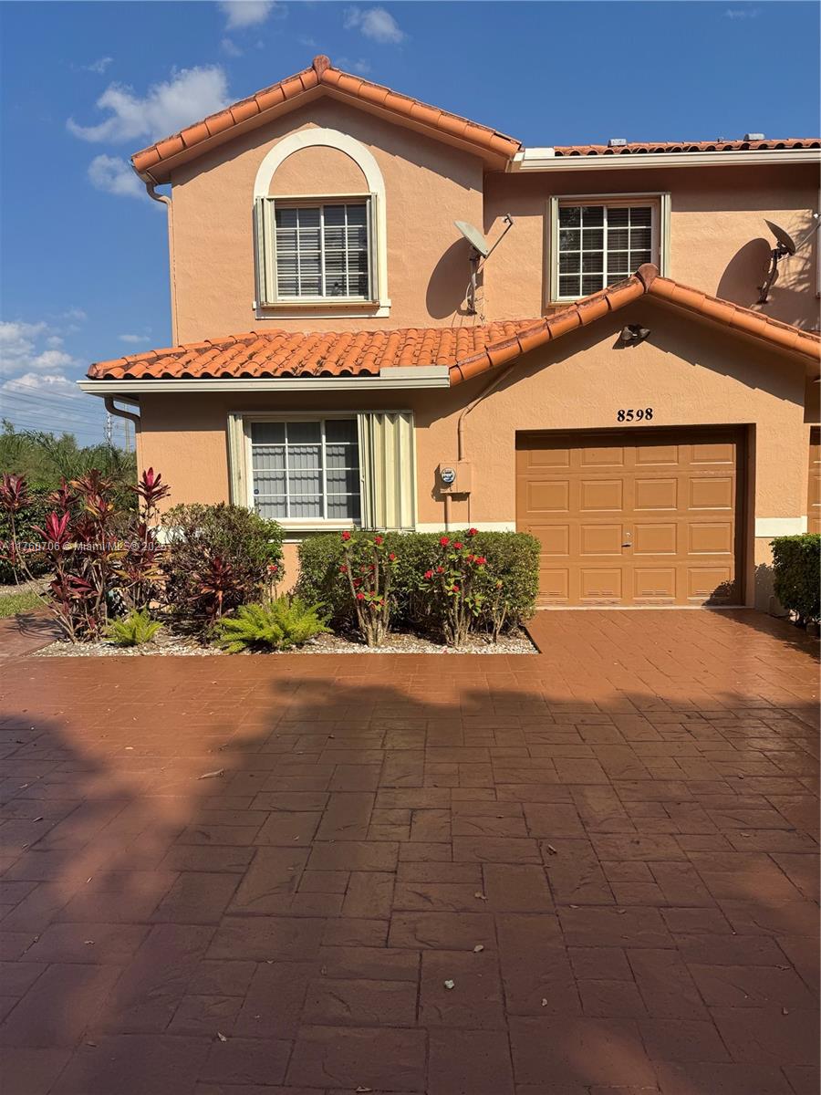 8598 Lychee Dr #501, Tamarac, Florida image 1