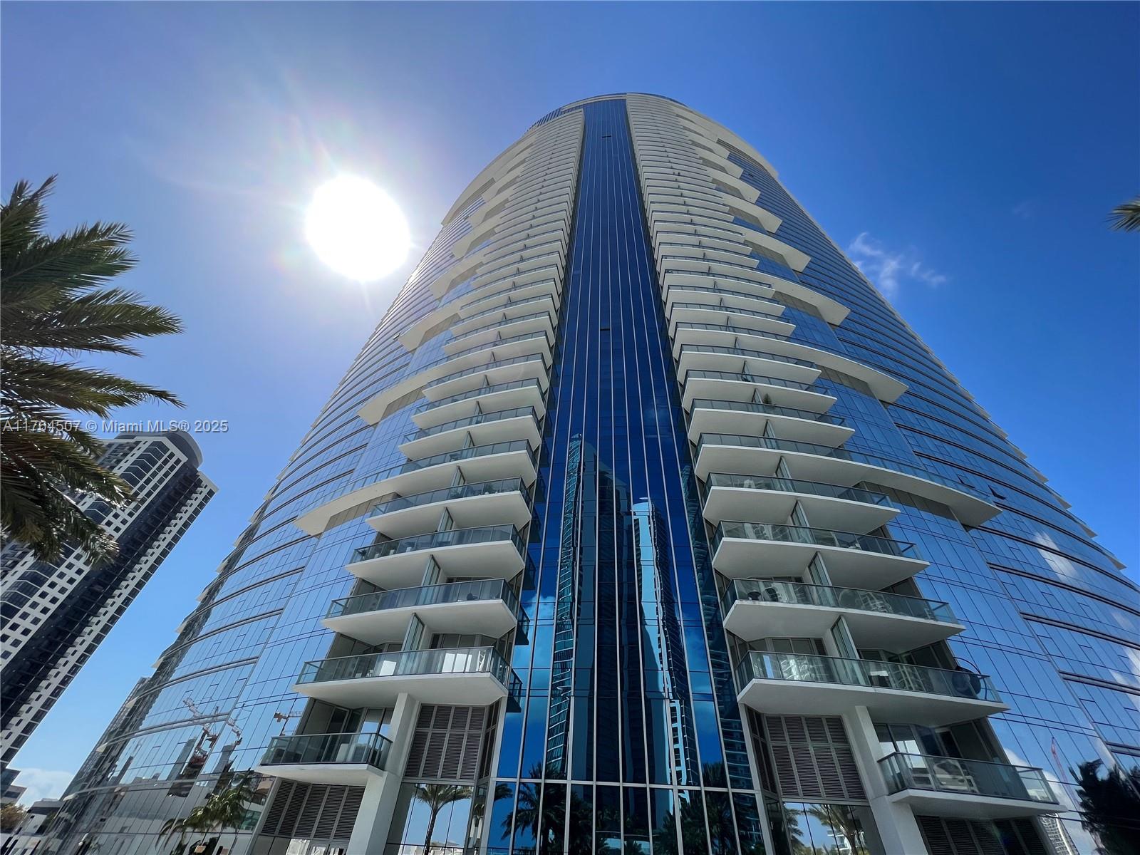 851 NE 1st Ave #1112, Miami FL 33132