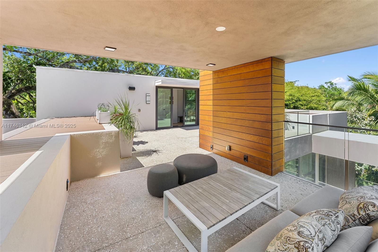 2803 Crystal Ct, Coconut Grove, Florida image 24