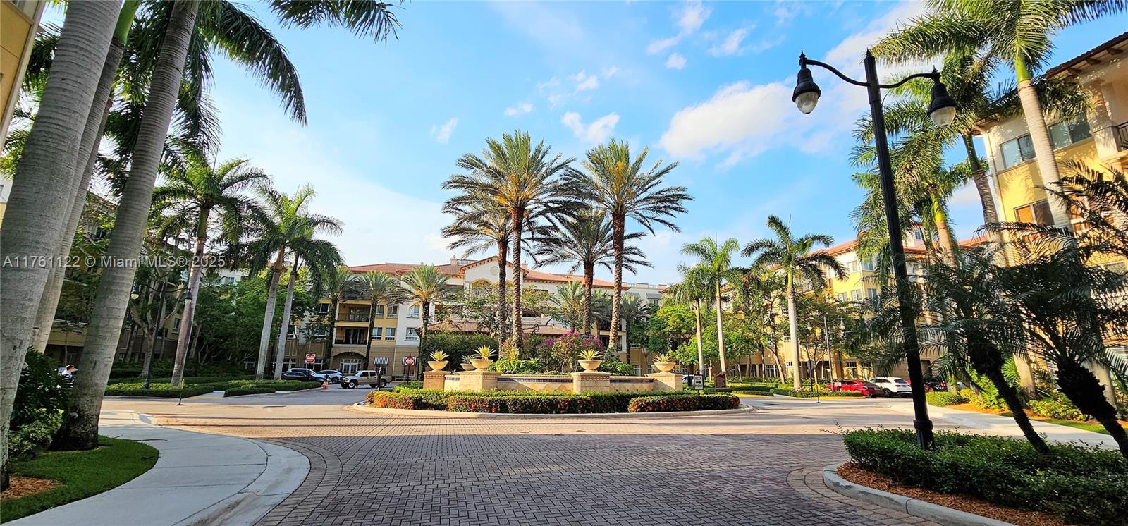 16102 Emerald Estates Dr #428, Weston, Florida image 21