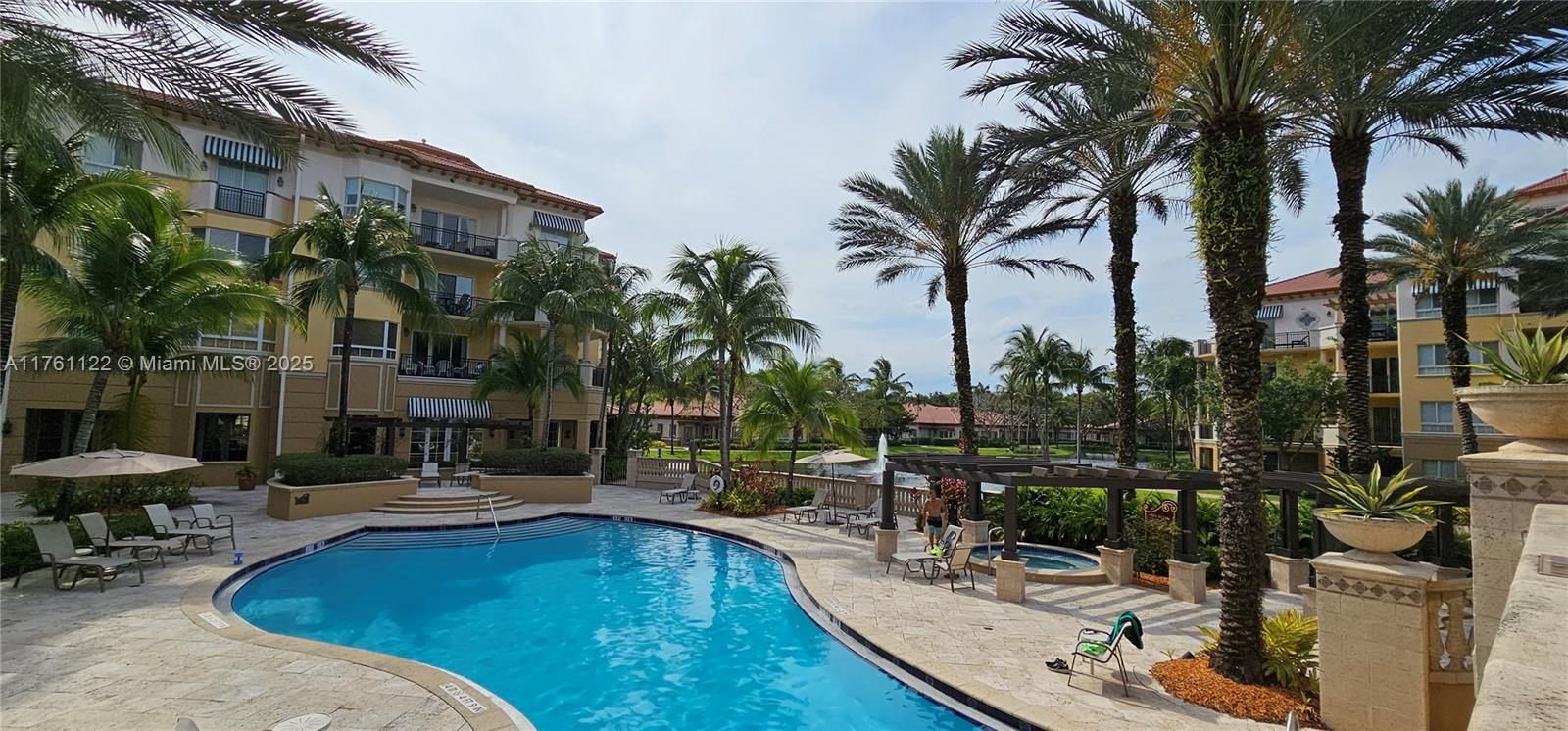 16102 Emerald Estates Dr #428, Weston, Florida image 24