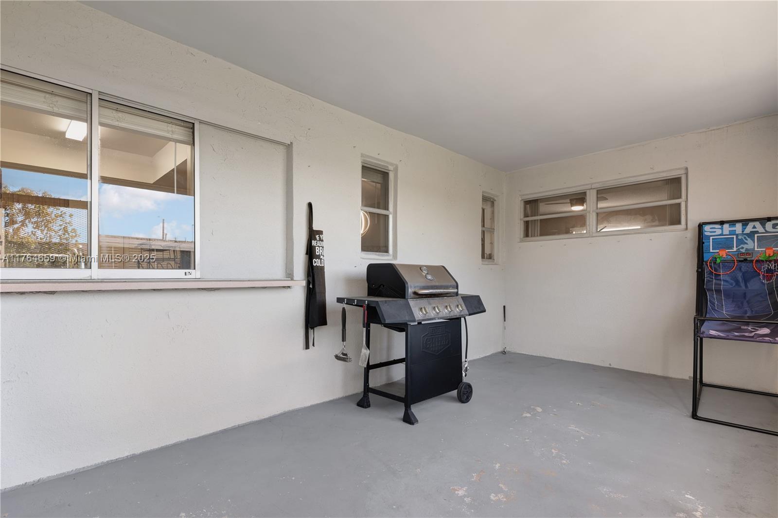 9550 NW 26th Pl, Sunrise, Florida image 15