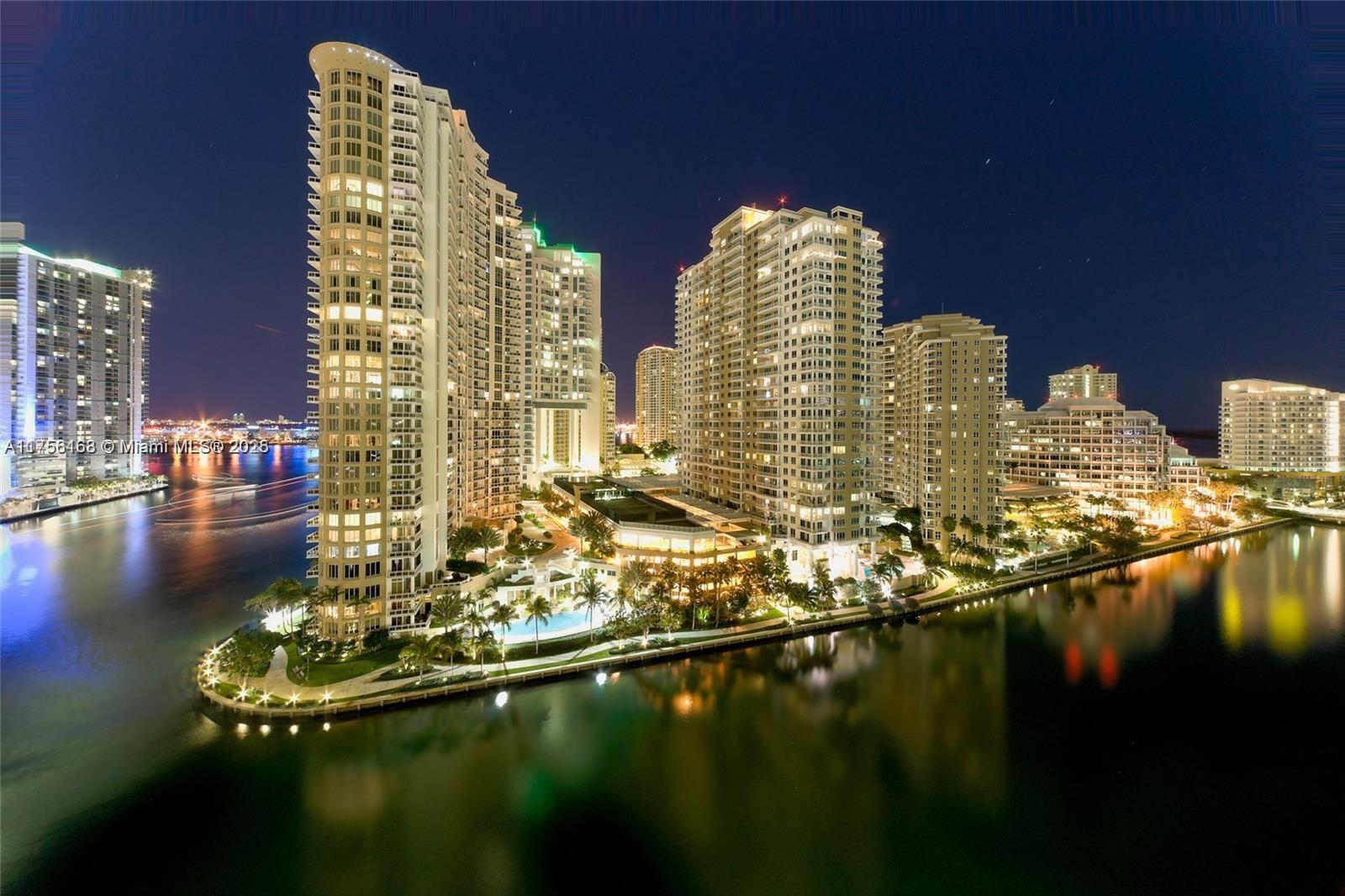 Condo for Sale in Miami, FL