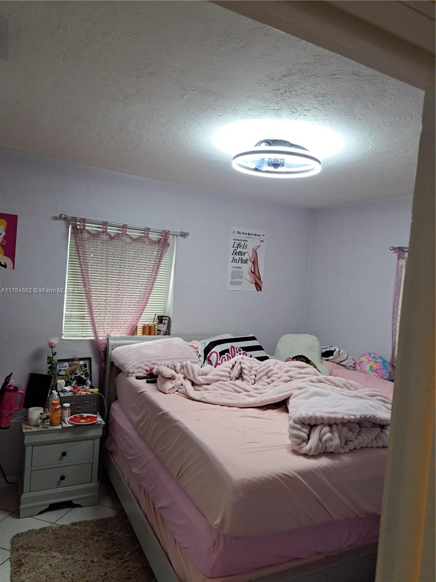 911 W Country Club Cir, Plantation, Florida image 16