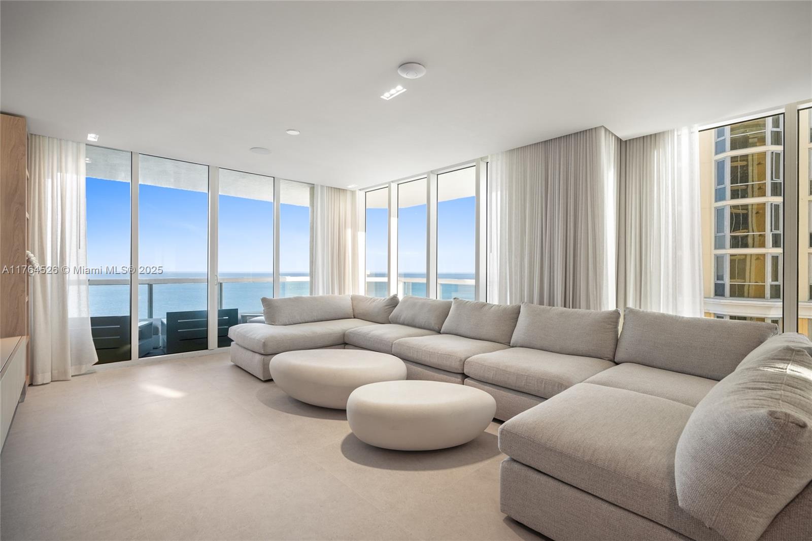 Condo for Rent in Sunny Isles Beach, FL