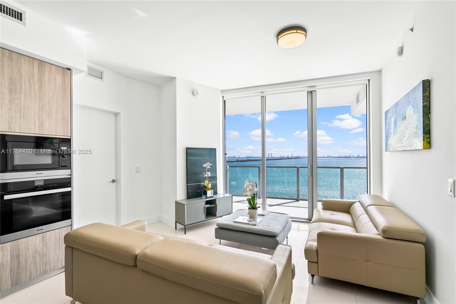 2900 NE 7th Ave #1003, Miami FL 33137